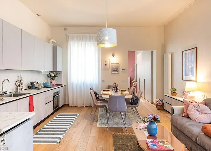 Madreperla Chic * В'яреджо